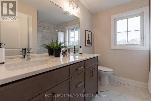 4 Allister Drive, Middlesex Centre (Kilworth), ON - Indoor Photo Showing Bathroom