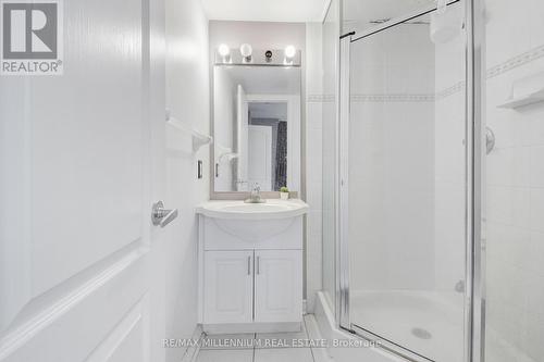 2006 - 33 Elm Drive, Mississauga, ON - Indoor Photo Showing Bathroom