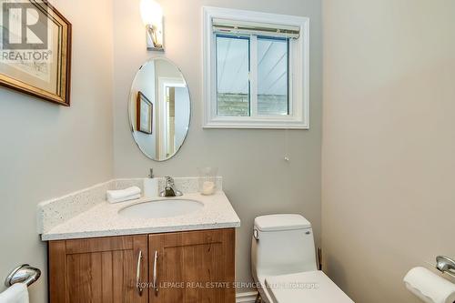 1460 Caulder Drive, Oakville, ON - Indoor Photo Showing Bathroom