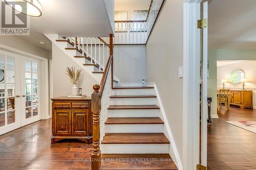 1460 Caulder Drive, Oakville, ON - Indoor Photo Showing Other Room