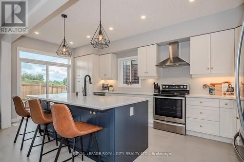 56 Keating Street, Guelph, ON - Indoor Photo Showing Kitchen With Upgraded Kitchen