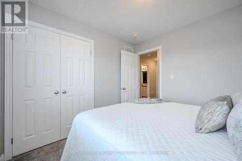 56 Keating Street, Guelph, ON - Indoor Photo Showing Bedroom