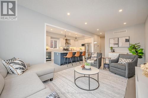 56 Keating Street, Guelph, ON - Indoor Photo Showing Living Room