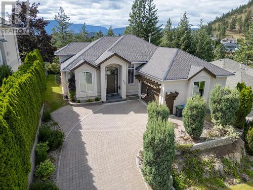 916 Skeena Drive, Kelowna, BC - Outdoor