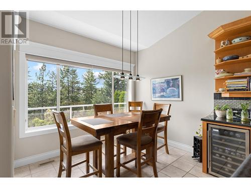 916 Skeena Drive, Kelowna, BC - Indoor Photo Showing Dining Room