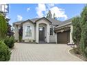 916 Skeena Drive, Kelowna, BC  - Outdoor With Facade 