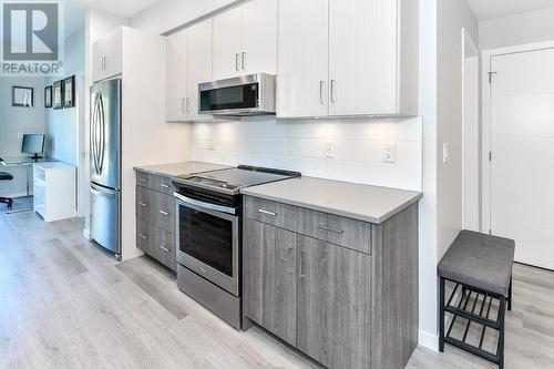 2301 Carrington Road Unit# 109, West Kelowna, BC - Indoor Photo Showing Kitchen