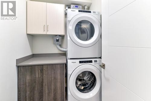 2301 Carrington Road Unit# 109, West Kelowna, BC - Indoor Photo Showing Laundry Room