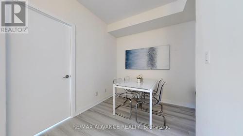 3307 - 18 Harbour Street, Toronto, ON - Indoor