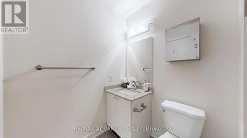 3307 - 18 Harbour Street, Toronto, ON - Indoor Photo Showing Bathroom