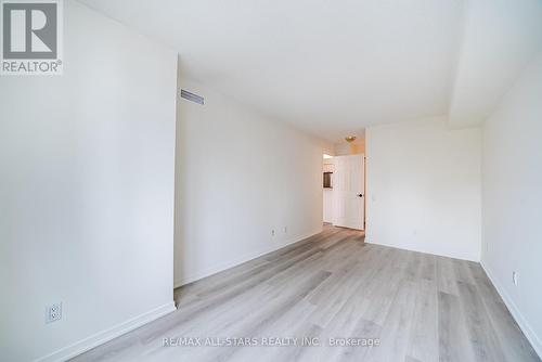 1116 - 8 Hillcrest Avenue, Toronto, ON - Indoor Photo Showing Other Room