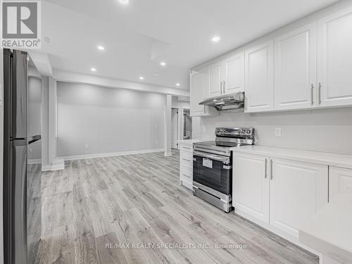 Lower - 46 Priory Drive, Whitby, ON - Indoor Photo Showing Kitchen