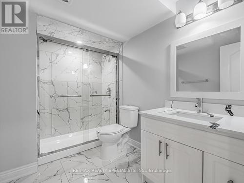 Lower - 46 Priory Drive, Whitby, ON - Indoor Photo Showing Bathroom