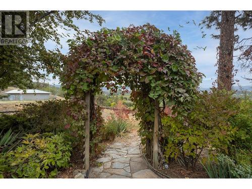 197 Terrace Hill Place, Kelowna, BC - Outdoor