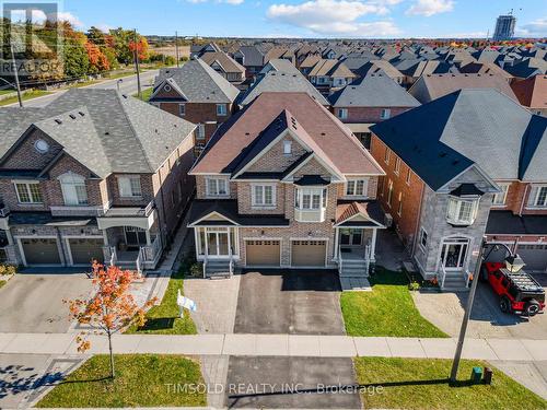 90 Memon Place, Markham, ON - Outdoor With Facade