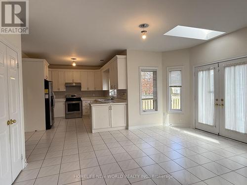 3 Rosewell Crescent, Markham, ON - Indoor Photo Showing Kitchen