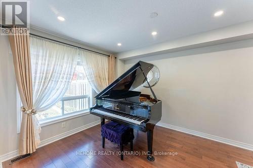 79 Maffey Crescent, Richmond Hill, ON - Indoor Photo Showing Other Room