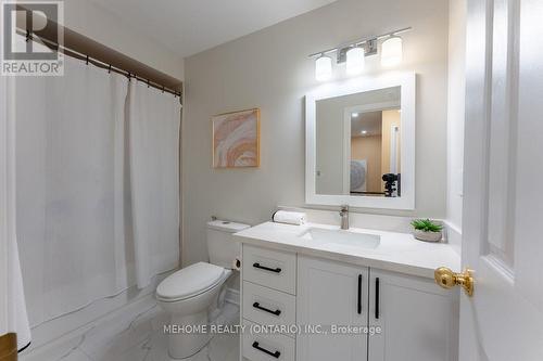 79 Maffey Crescent, Richmond Hill, ON - Indoor Photo Showing Bathroom