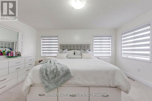 61 Tiberini Way, Bradford West Gwillimbury, ON - Indoor Photo Showing Bedroom