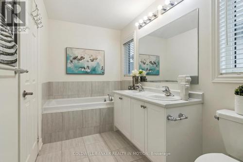 3946 Tufgar Crescent, Burlington, ON - Indoor Photo Showing Bathroom