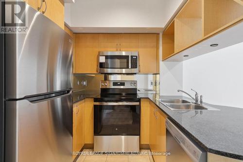 2611 - 4090 Living Arts Drive, Mississauga, ON - Indoor Photo Showing Kitchen With Stainless Steel Kitchen With Double Sink