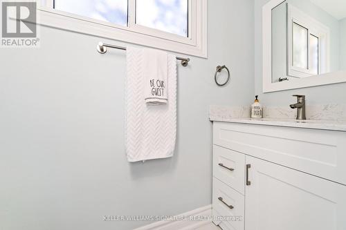 2883 Hollington Crescent, Mississauga, ON -  Photo Showing Bathroom