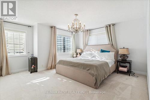 36 Lampman Crescent, Brampton, ON - Indoor Photo Showing Bedroom