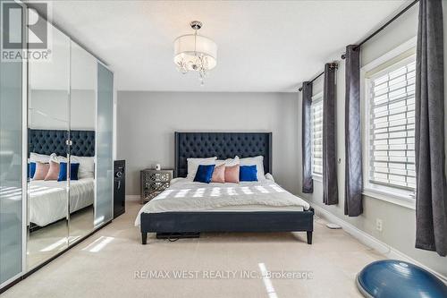 36 Lampman Crescent, Brampton, ON - Indoor Photo Showing Bedroom