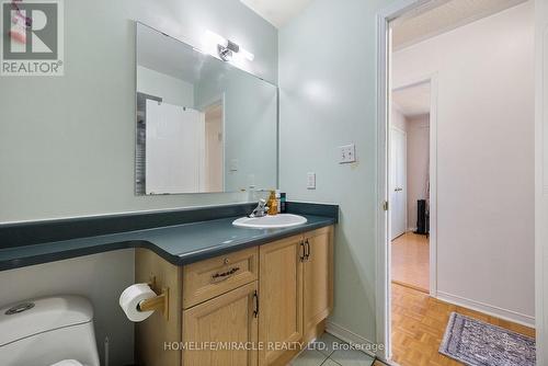 18 Amazon Court, Brampton, ON - Indoor Photo Showing Bathroom