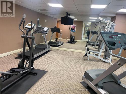 1001 - 1140 Parkwest Place, Mississauga, ON - Indoor Photo Showing Gym Room