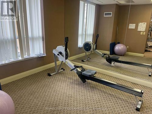 1001 - 1140 Parkwest Place, Mississauga, ON - Indoor Photo Showing Gym Room