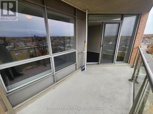 1007 - 1150 Parkwest Place, Mississauga, ON - Outdoor With Balcony With Exterior