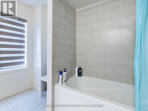 35 Sail Road, Brampton, ON - Indoor Photo Showing Bathroom