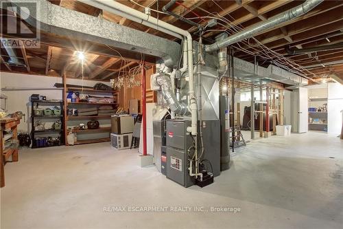 249 Fernwood Crescent, Hamilton, ON - Indoor Photo Showing Basement