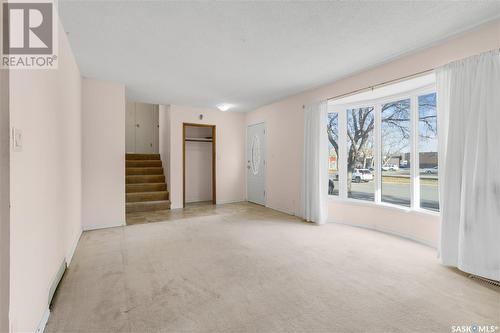 1534 Oxford Street, Regina, SK - Indoor Photo Showing Other Room