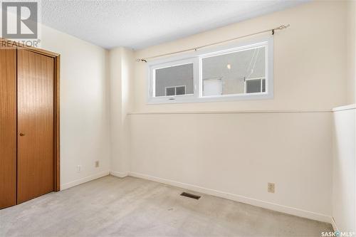 1534 Oxford Street, Regina, SK - Indoor Photo Showing Other Room