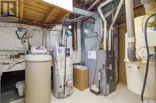 1534 Oxford Street, Regina, SK - Indoor Photo Showing Basement