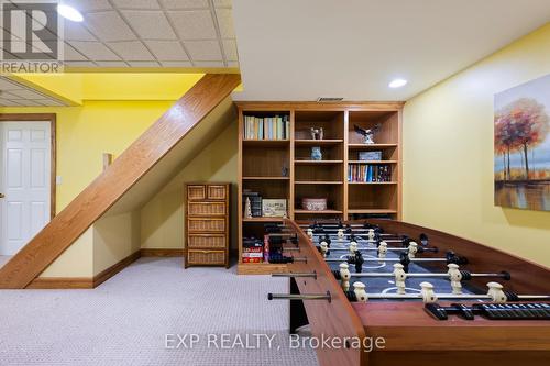 254304 9Th Line, Amaranth, ON - Indoor Photo Showing Other Room