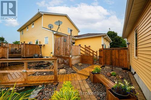 254304 9Th Line, Amaranth, ON - Outdoor With Deck Patio Veranda