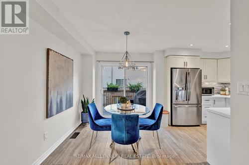 34 Mayland Trail, Hamilton, ON - Indoor Photo Showing Dining Room