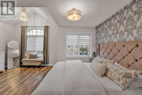 34 Mayland Trail, Hamilton, ON - Indoor Photo Showing Bedroom