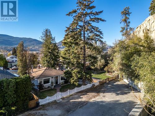 365 Townley Street, Penticton, BC - Outdoor With View