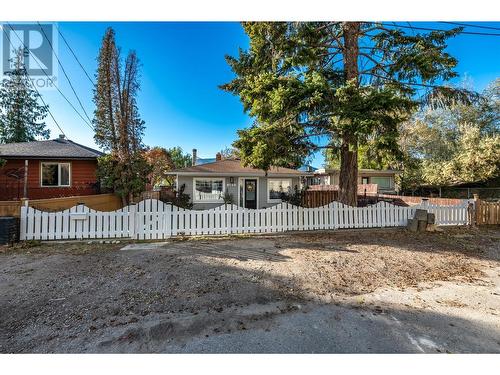 365 Townley Street, Penticton, BC - Outdoor