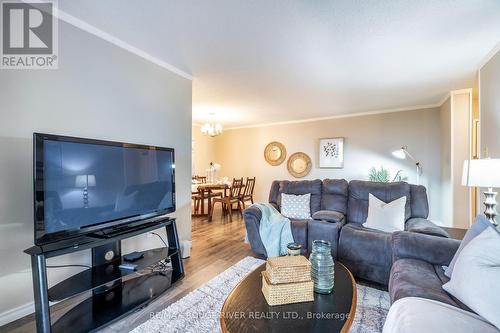 1109 - 44 Falby Court, Ajax (South East), ON - Indoor Photo Showing Living Room