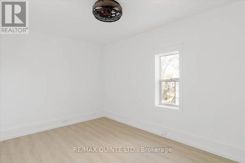 42 Highland Avenue, Belleville, ON - Indoor Photo Showing Other Room