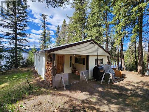 7582 Resort Road, Canim Lake, BC - Outdoor