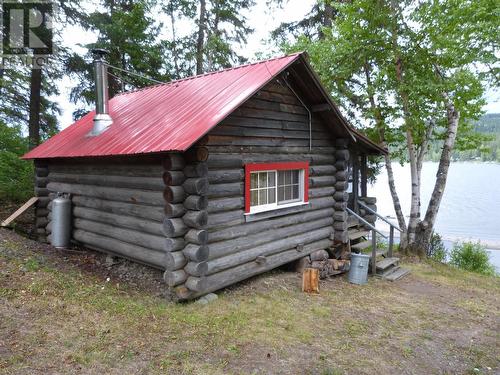 7582 Resort Road, Canim Lake, BC - Outdoor