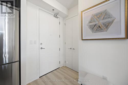 519 - 88 Colgate Avenue, Toronto, ON - Indoor Photo Showing Other Room