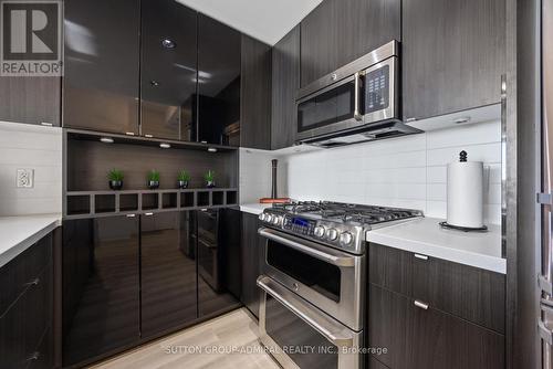 519 - 88 Colgate Avenue, Toronto, ON - Indoor Photo Showing Kitchen