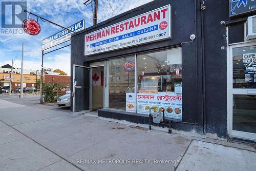 2789 Danforth Avenue, Toronto, ON 